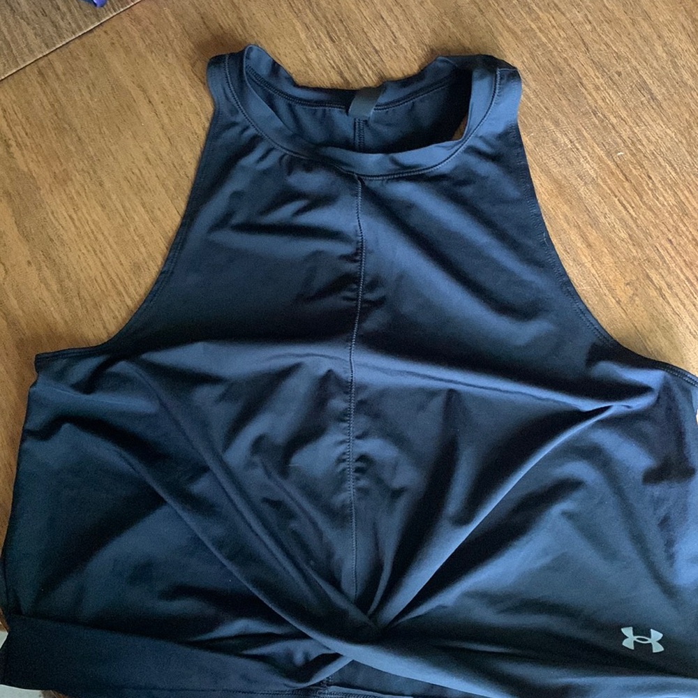 Black Under Armour workout top
